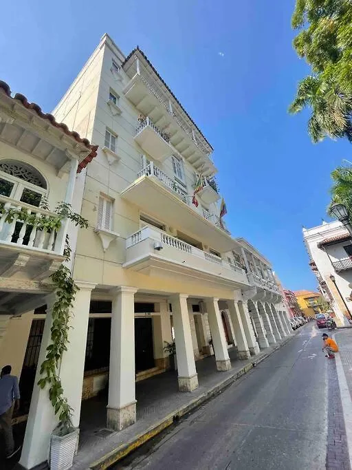 Plaza Bolivar Centro Historico Cartagena 0*,